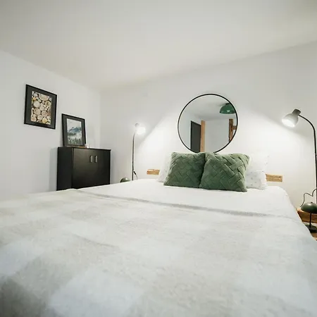 Holiday home Forest Hill Kuca Za Odmor Na Zlataru Nova Varos